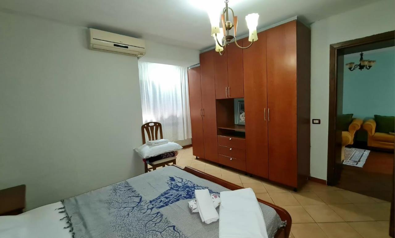 Calmly, Spacious Apartment Next To Usa Embassy Тирана Экстерьер фото
